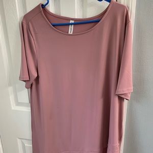 Pretty pink top